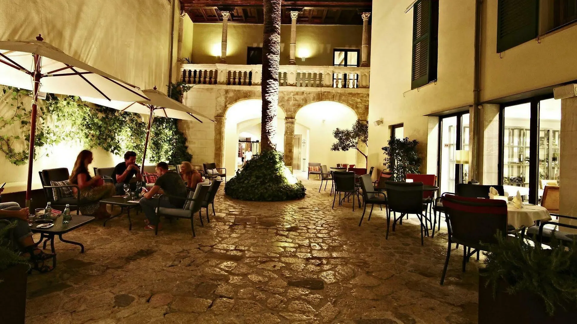 Petit Palace Hotel Tres Palma de Mallorca